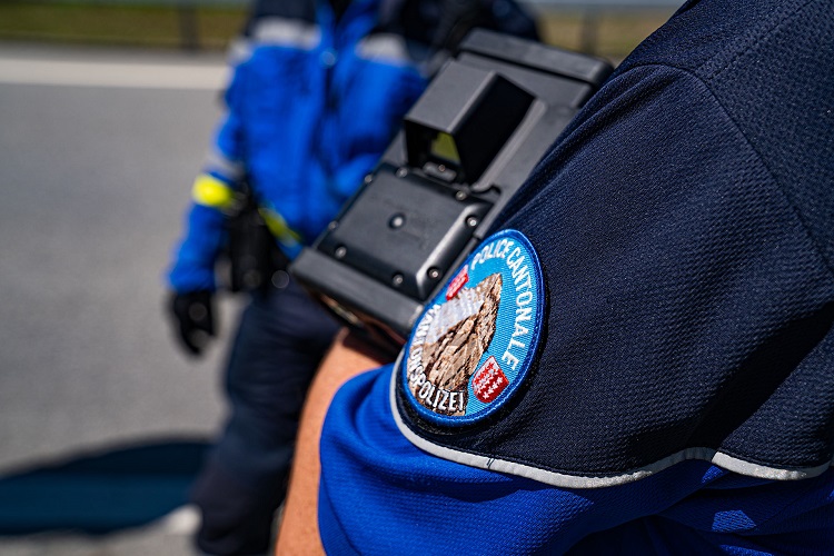 Deux motards ont été flashés samedi dernier à 144 km/h sur la route du col du Simplon